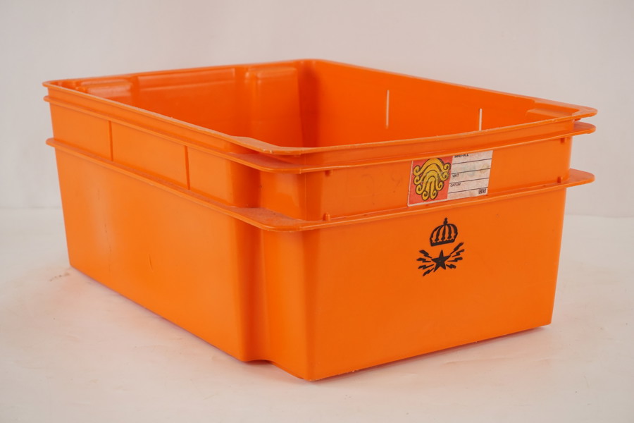 Televerket plastlåda orange. D58/