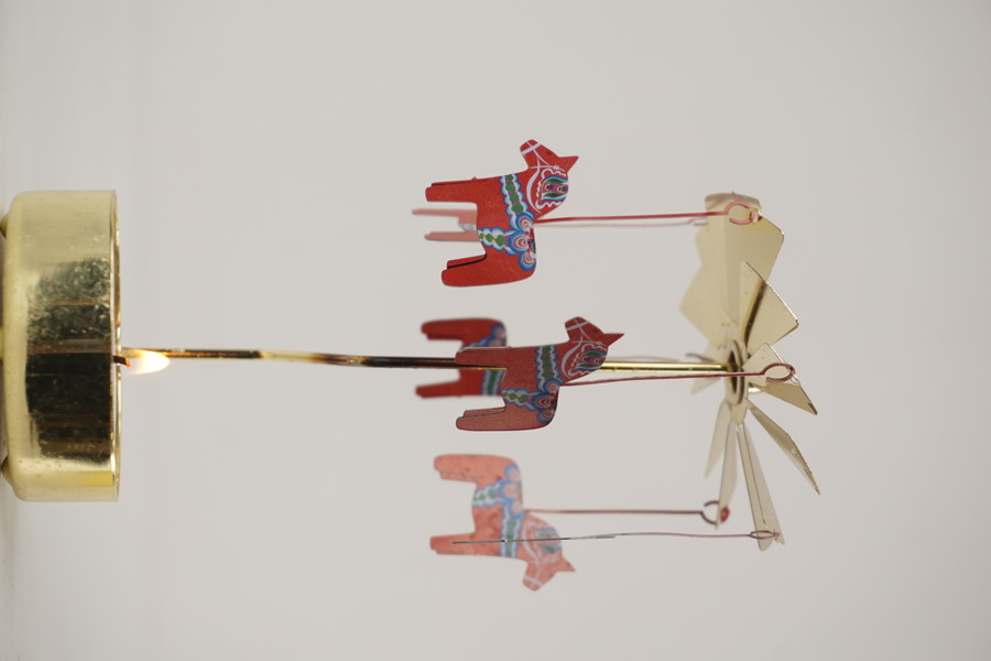 Änglaspel Dalahäst. A11