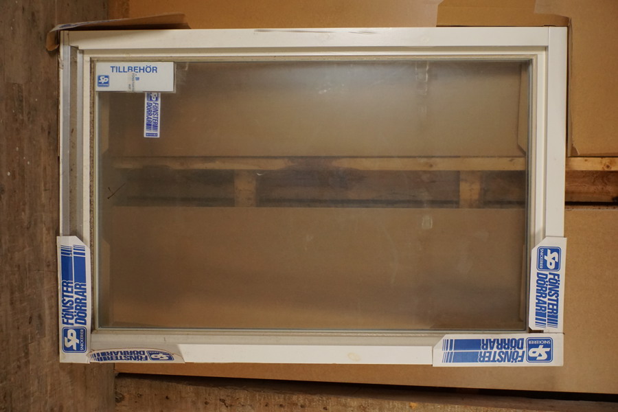 SP Fönster inåtgående 10-15. U796