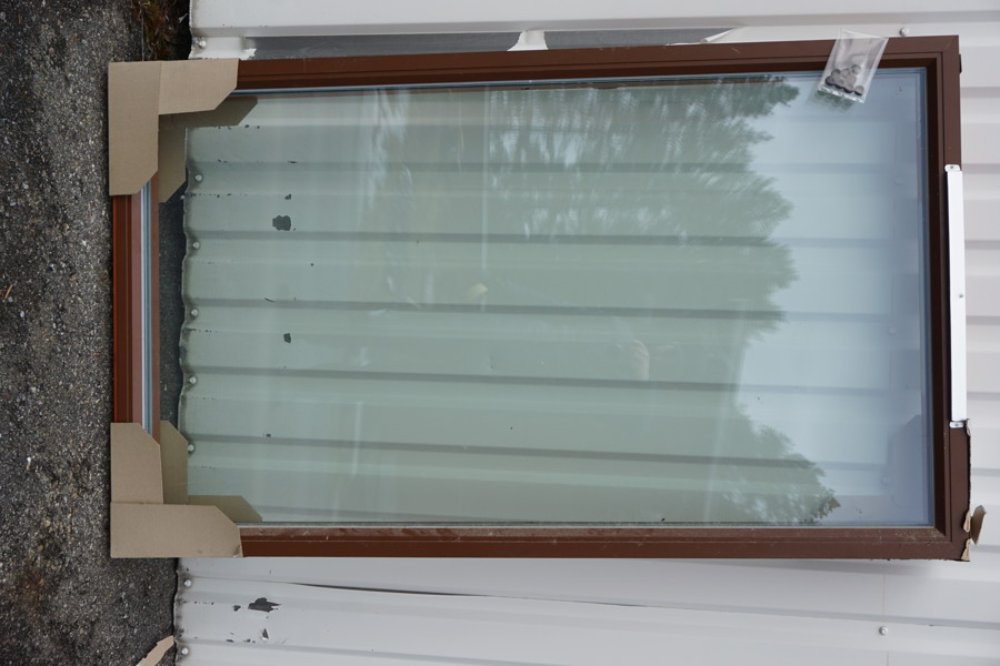 Fönster fast med ventilation 9-15. P360