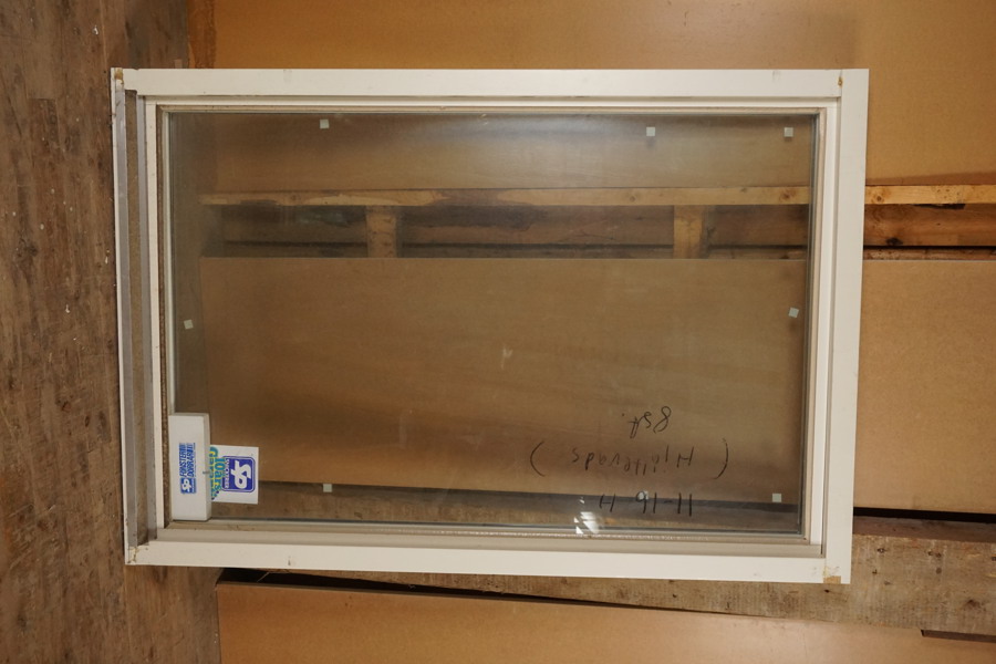 SP Fönster Inåtgående höger 11-16. U837