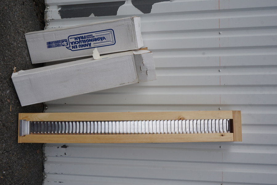 SP Fönster Vädringslucka inåtgående 2-15. P425