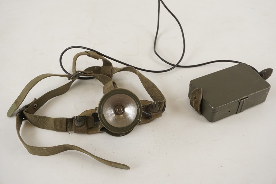 Militär pannlampa lampa. A162/