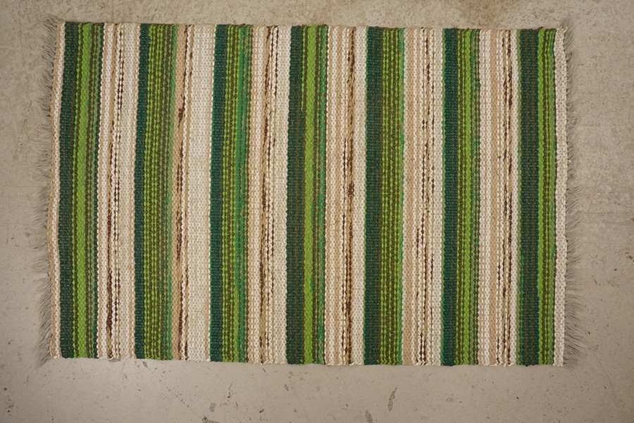 Plastmatta, grön-vit. B108/