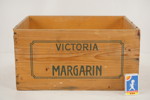 Victoria Margarin trälåda. A59