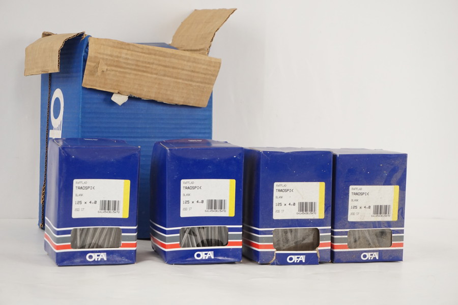 Trådspikar Blank 125x4. D33 