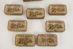 Tigerbrand tobaksaskar. A105