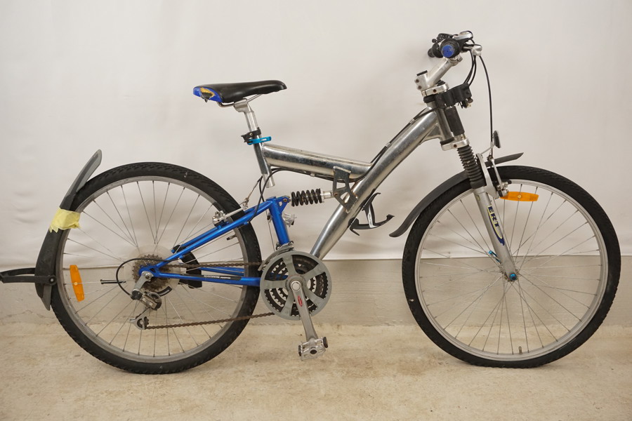 ERT stötdämpad cykel. B111