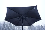 Utomhusset stolar, bord, parasol. B123