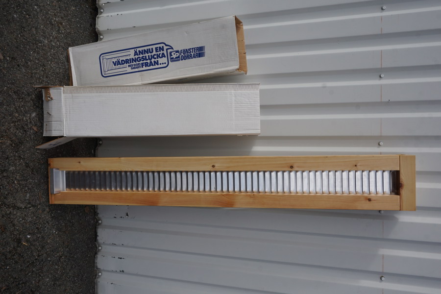 SP Fönster Vädringslucka inåtgående 2-15. P424