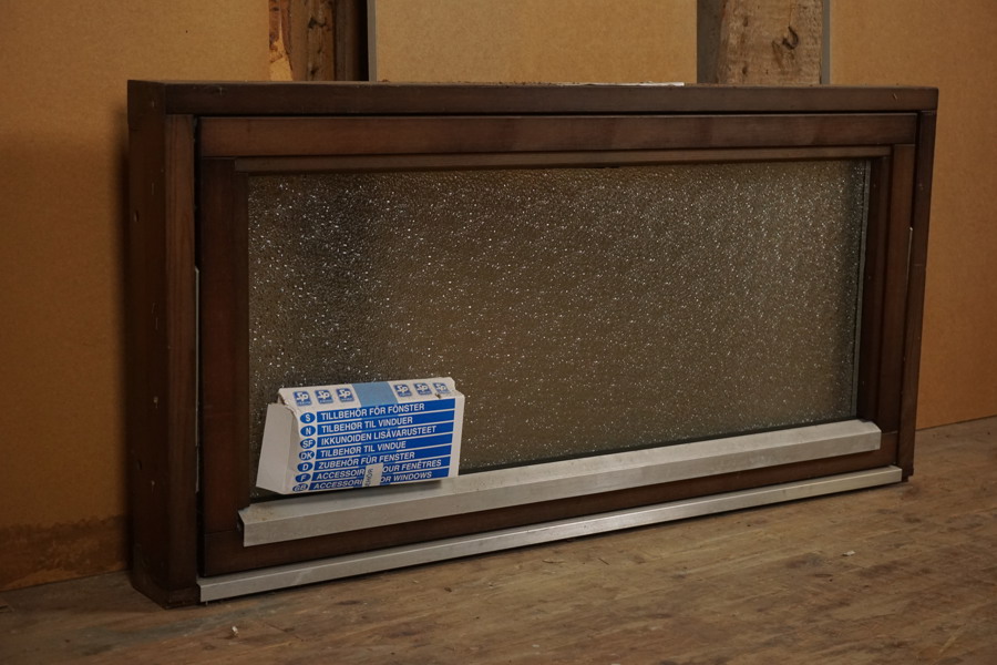 SP Badrumsfönster 12-6. U905