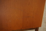 Byrå teak. B192
