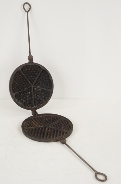 Bolinder 5 Våffeljärn i gjutjärn. C35