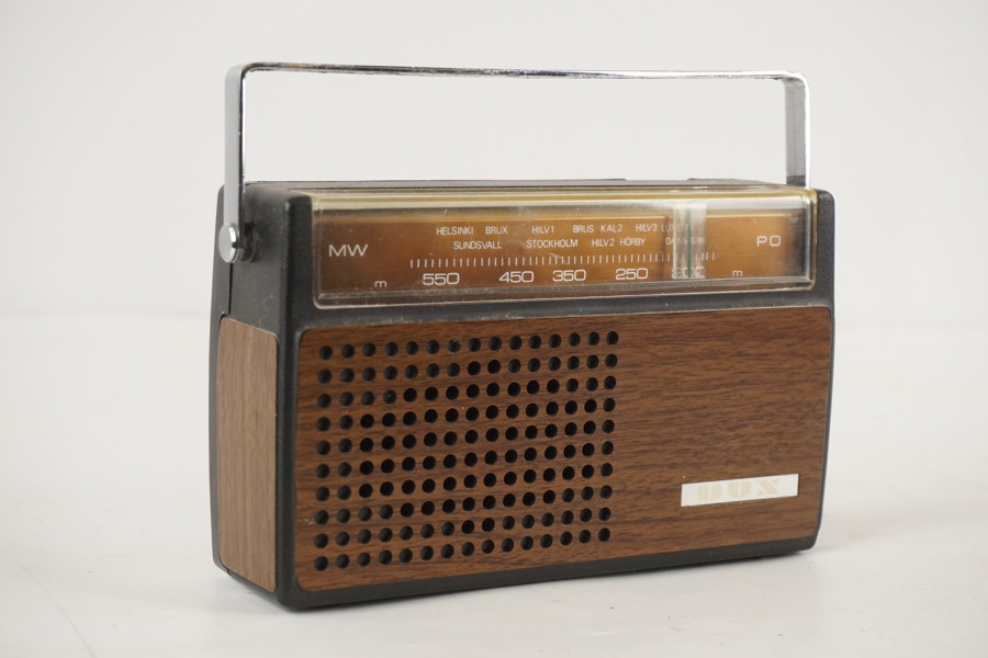 Vintage liten DUX radio. A188 