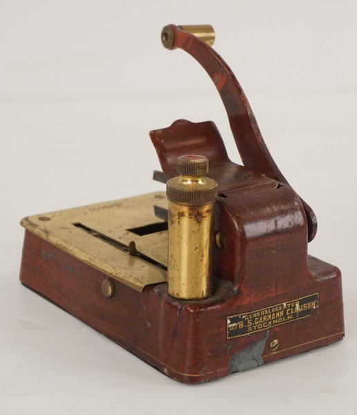 Antik stämpelapparat. C3