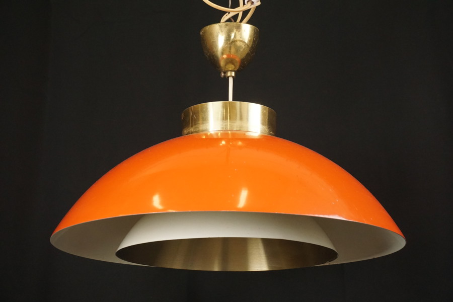Carl Thore, vintage taklampa, orange. C21 