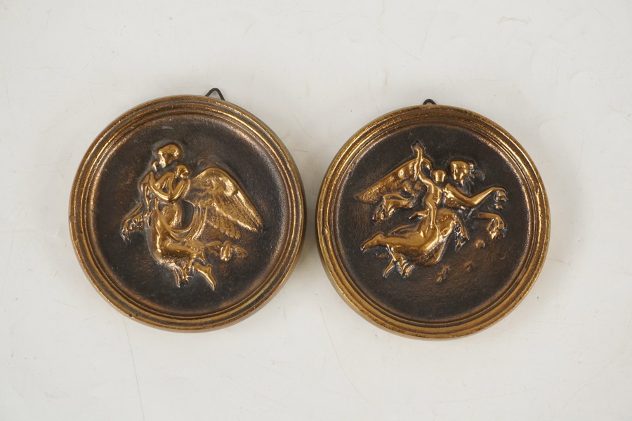 2st Vägrelief i mässing. A8