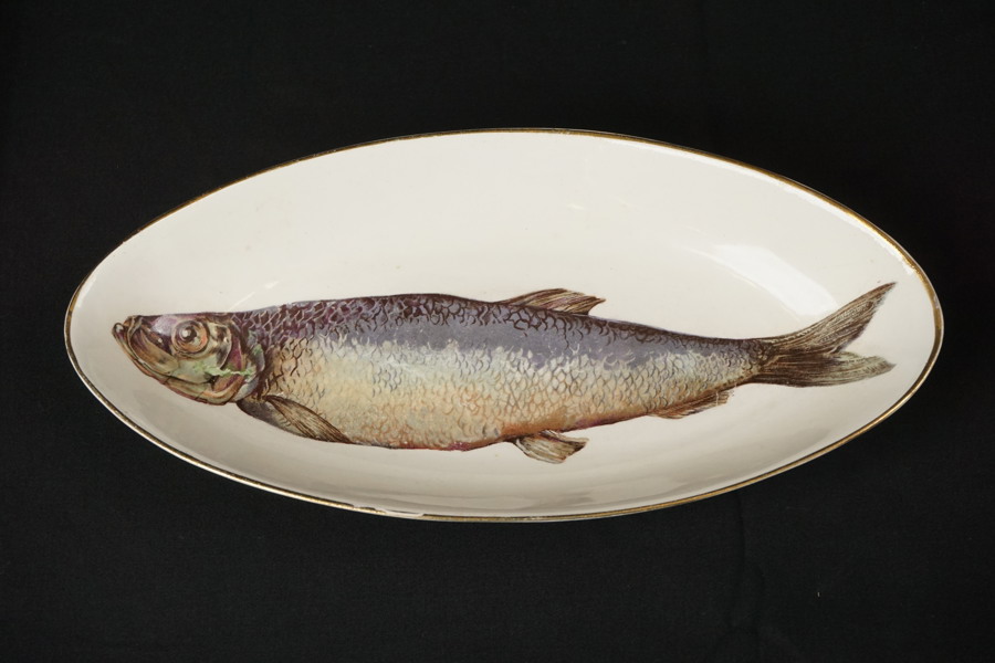 Gefle fiskserveringstallrik. G8