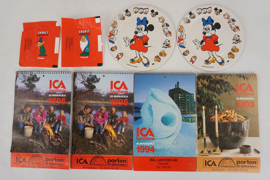 Vintage Walt Disney papperstallrikar mm. A52