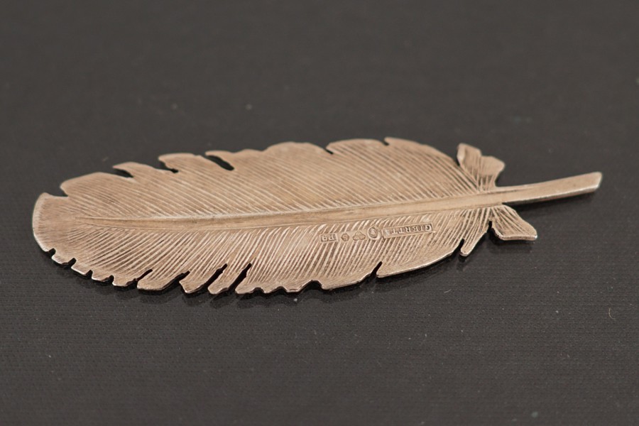  Fjäder i silver, Giertta Ab 8g. A66