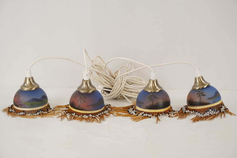 4st Fönsterlampor. A92