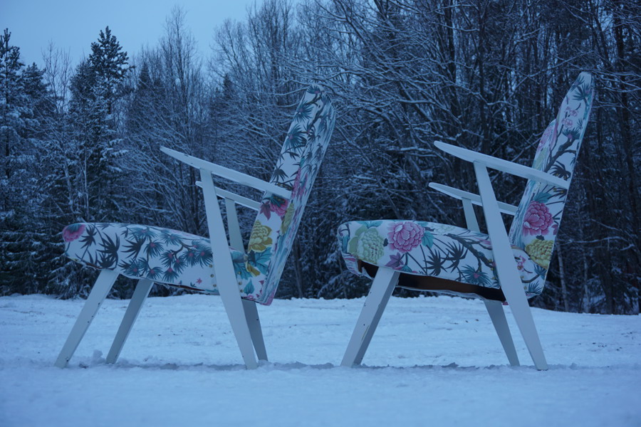 2st Fåtöljer blommigt tyg. B15 