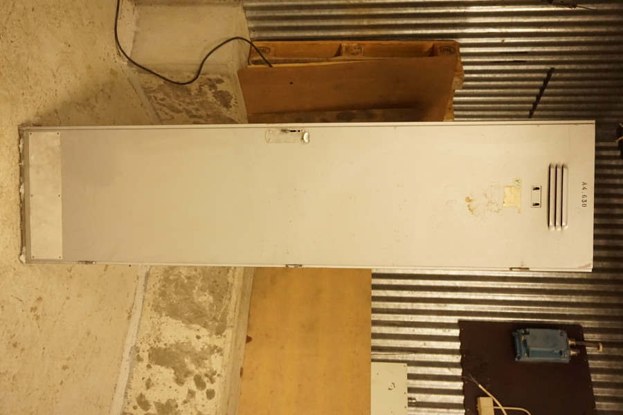 Militärplåtskåp enkel. B79