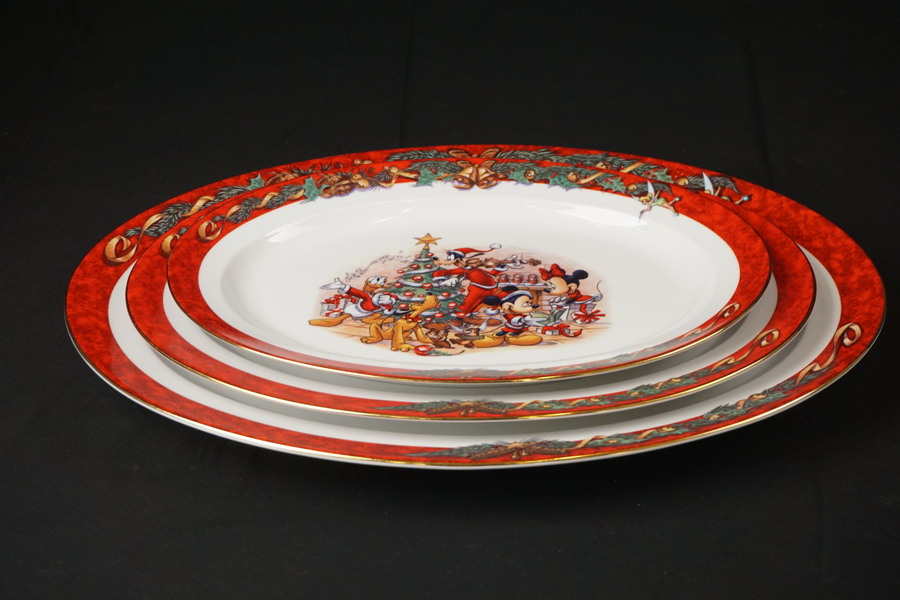 3st Uppläggningsfat Disney Jul , Stefan Lindahl fyrklövern. G17