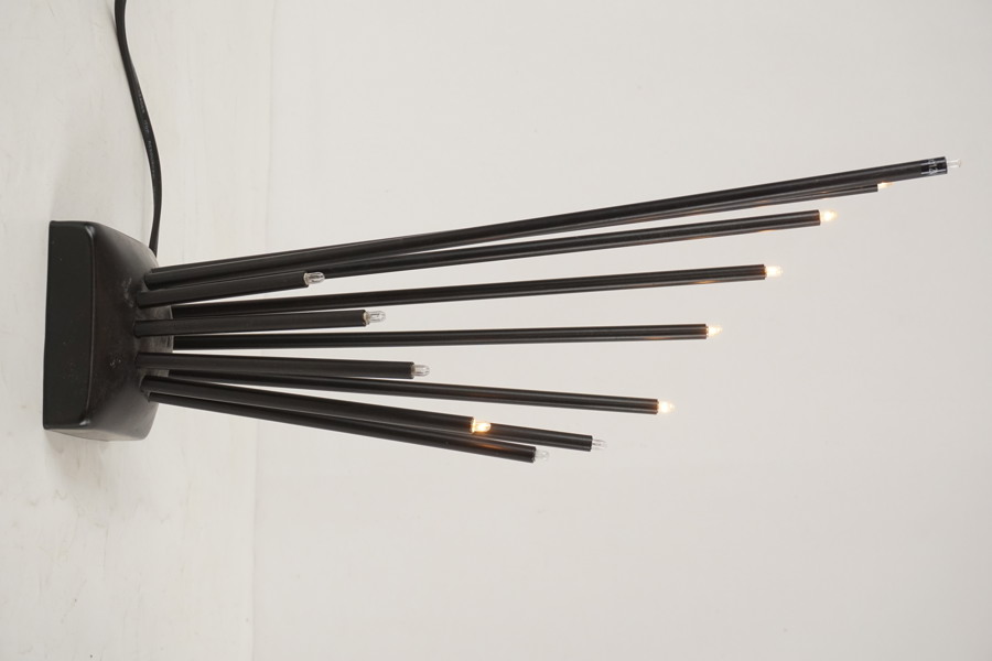 Dekorativ ljusstake svart. A152