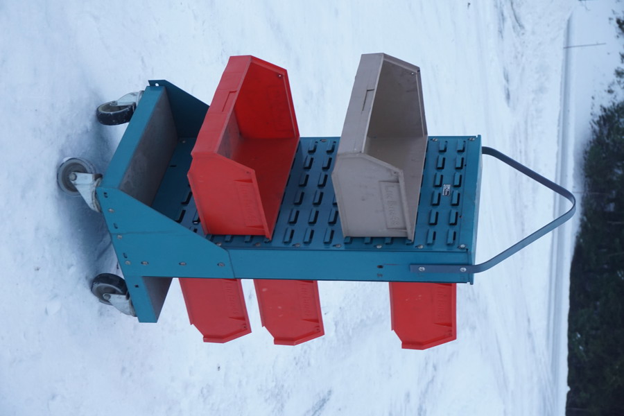 Lin Bin4S Vagn för sortimentslådor på hjul. B135