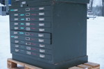 Militärt arkivskåp kartskåp. B137 
