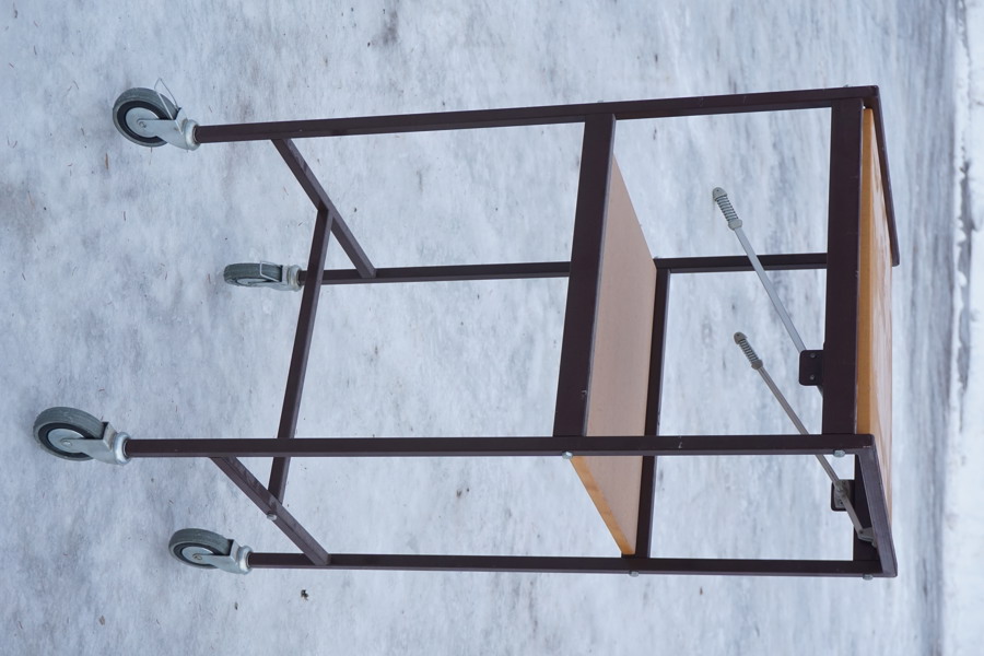 Projektorbord på hjul. B13