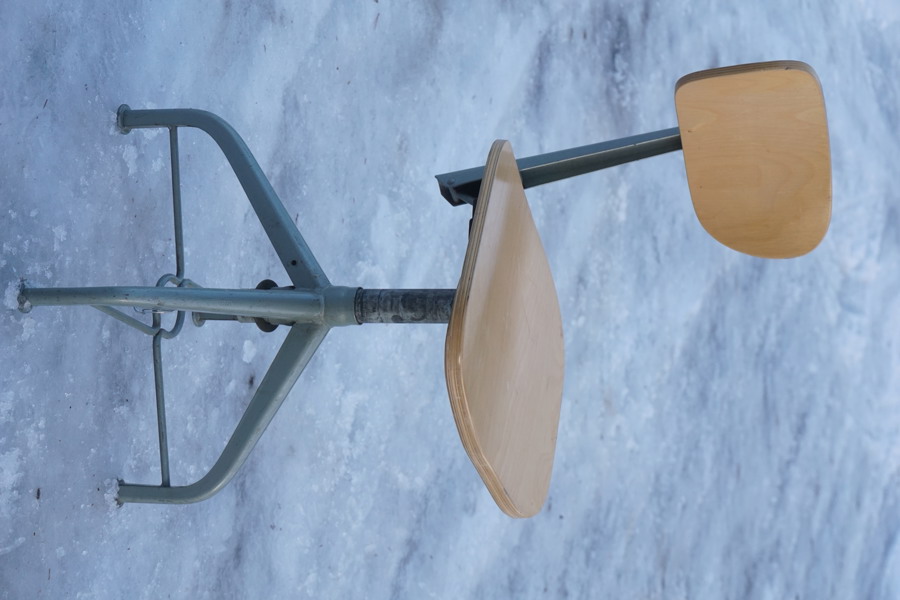 Lindqvists militär arbetsstol/snurrstol. B29