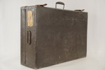 Militär koffert/resväska. B79