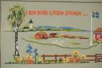 Handbroderat tavla I en röd liten stuga. M24/