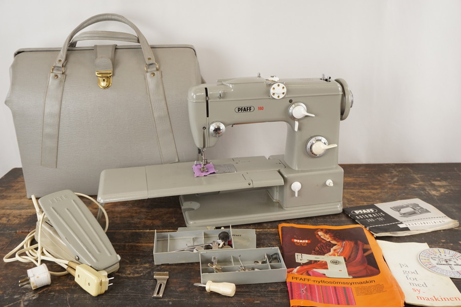 Pfaff 360 Symaskin. BC147