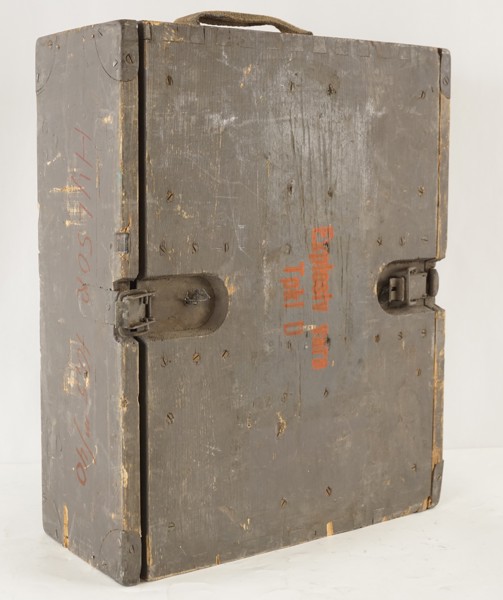 Militärlåda Explosiv. B107