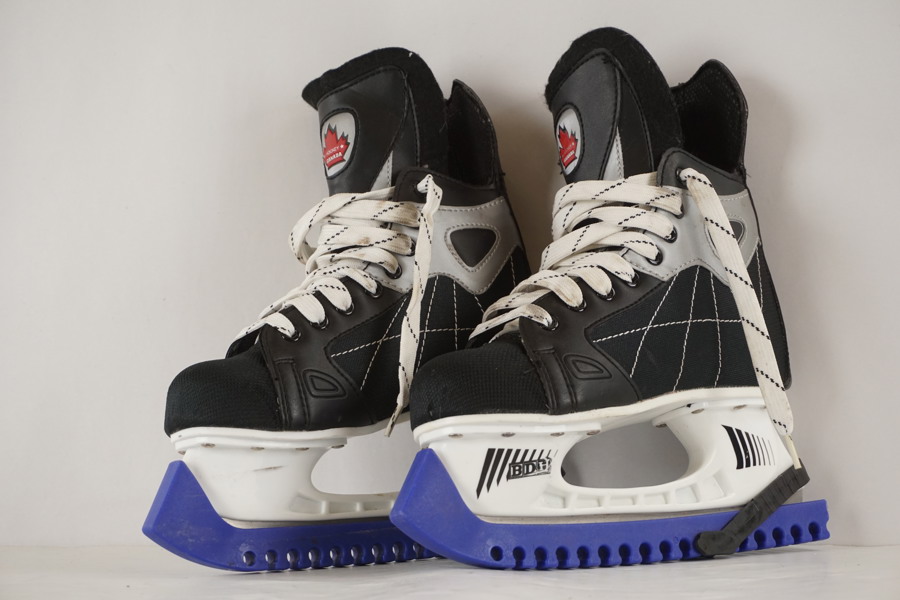 Canada Ishockeyskridskor 38. A17