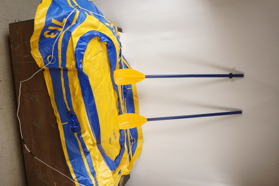 uppblåsbar båt PVC. B124/