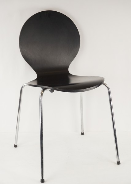 Stol svart. B6/