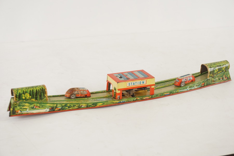 Vintage leksak bilstation. A79