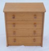 Byrå med 4 lådor. B182