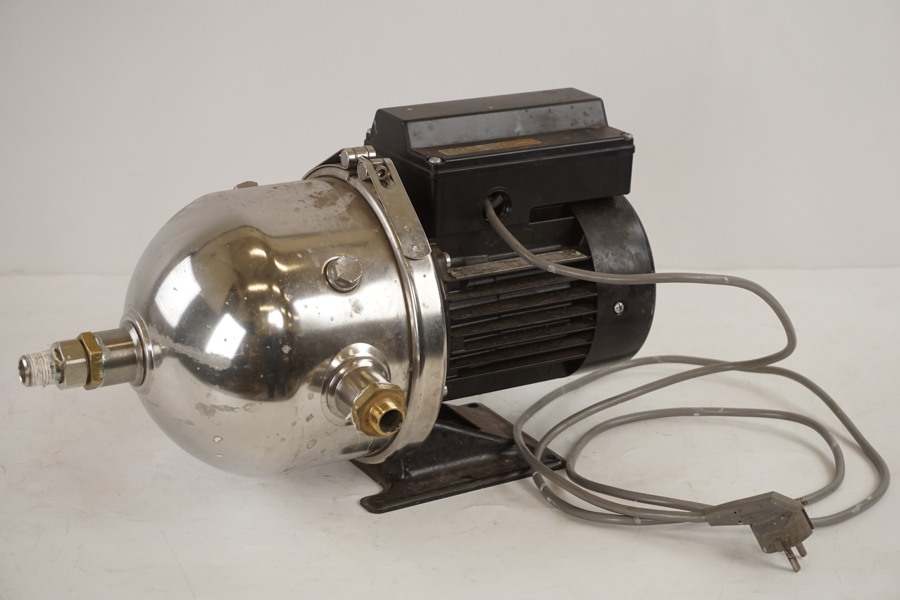 Grundfos Vattenpump. B198