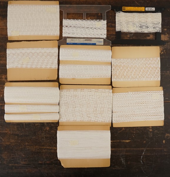 Knypplad Spets. A110