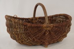 Svampkorg i pilträ. A133