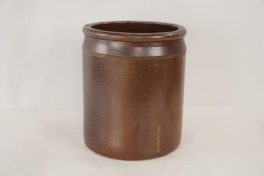 Höganäs krus 8L. G27