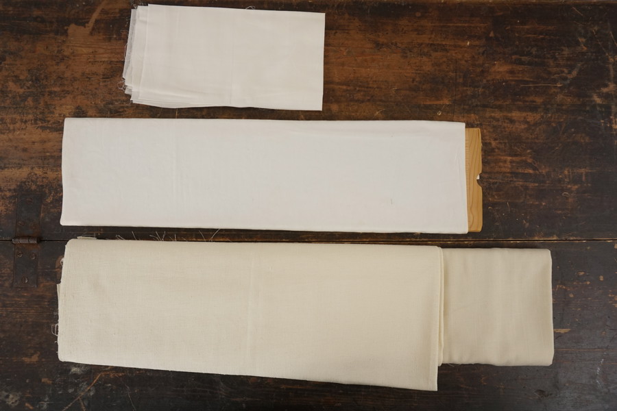 2st Tygrulle, beige, vit. A139