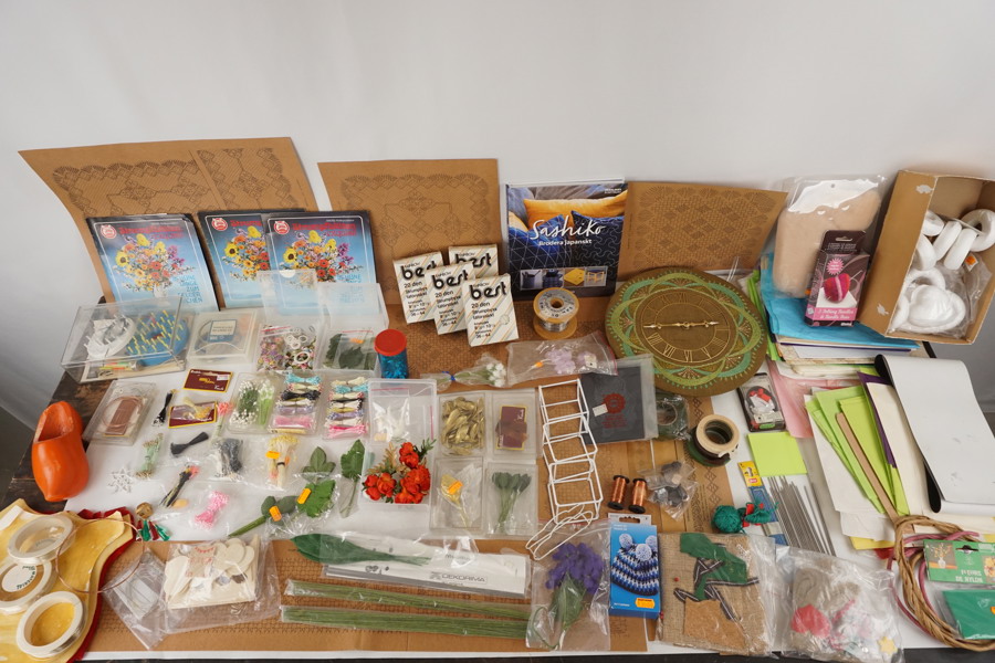 Pysselmaterial, miniatyrblommor kit. BC54