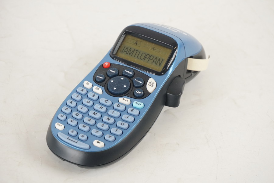 Dymo letra tag etikettskrivare. A13