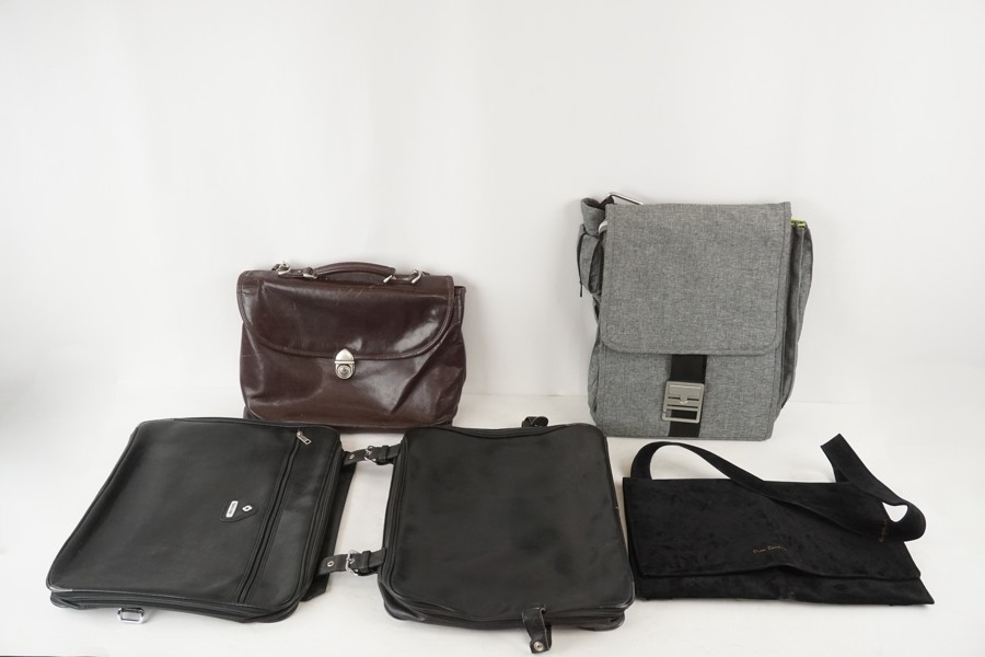 Samsonite väska mm. BC82